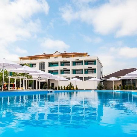 Welcome Summer Hotel ซาโตกา ภายนอก รูปภาพ